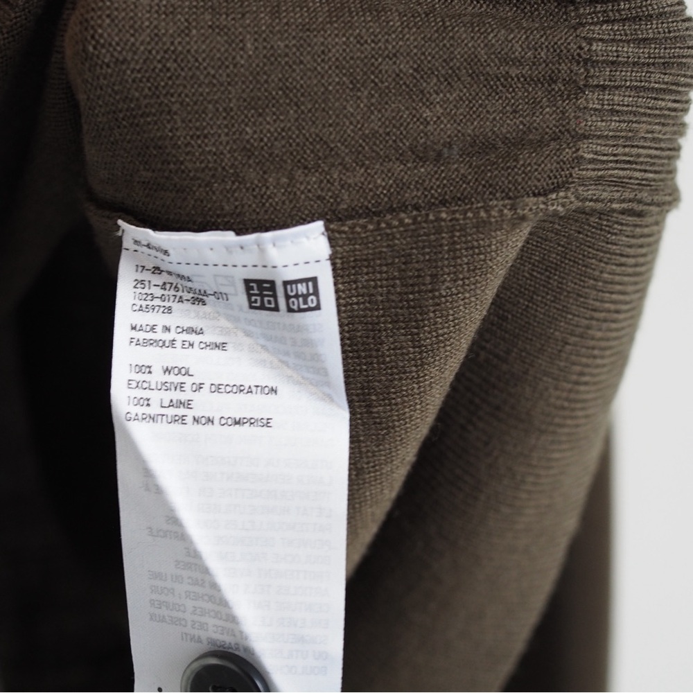 Anya Hindmarch merino extra fine wool Uniqlo cardigan oversized sweater large - Picture 9 of 9
